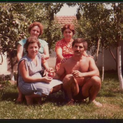 Familie im Garten