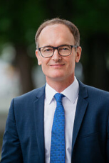 Mag. Simon Mayr